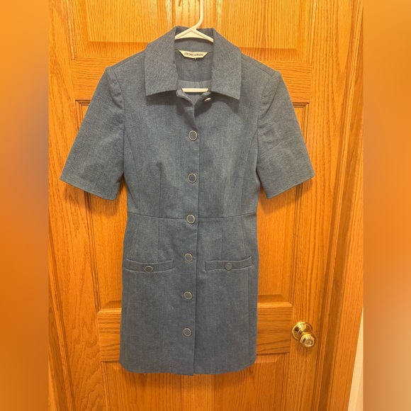 Veronica Beard Paige Denim Dress Size 6 - Picture 1 of 3